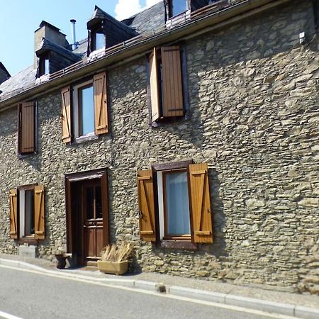 Maison Familiale Pour 8 Saint-Aventin Exteriör bild
